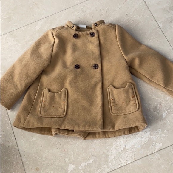 H&M Other - H&M tan peacoat with detachable hood
